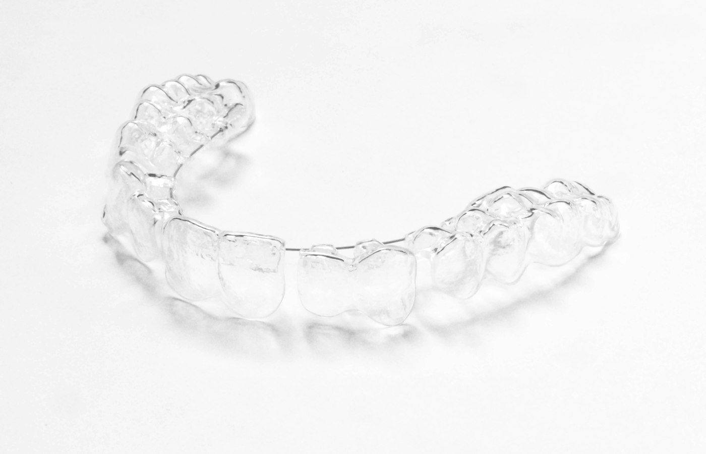 Clear aligner tray